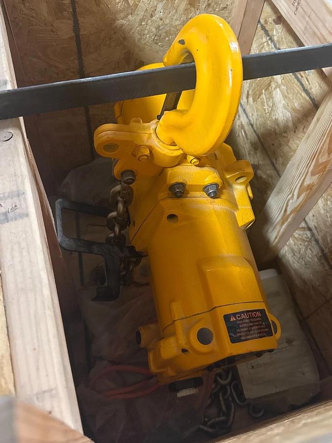 Used Harrington Pneumatic Hoist 6 Ton TCK6000-P2 WITH TROLLEY 2YQ2-7 2RY2