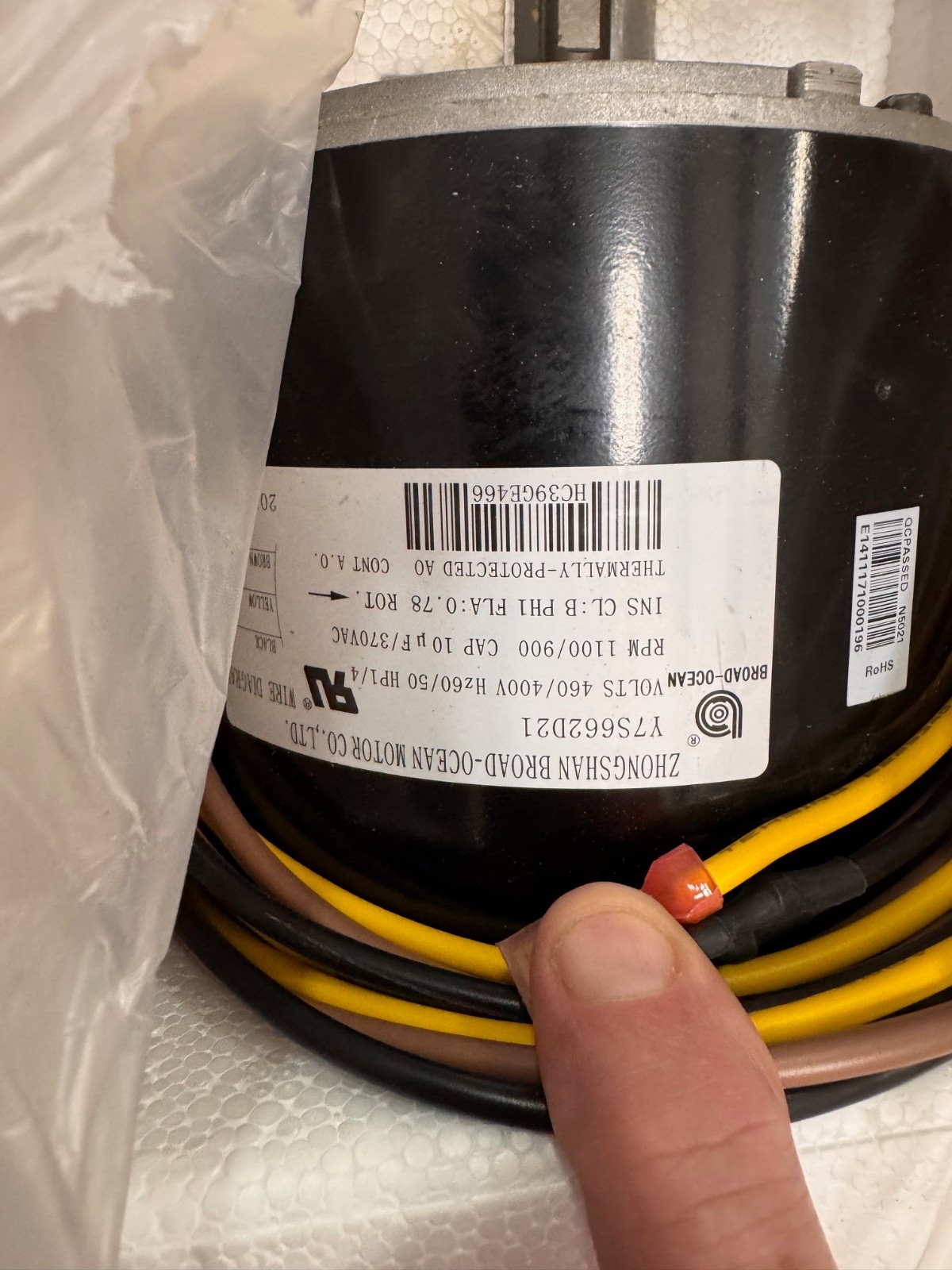 GENTEQ Motor 1/4-1/5 HP MODEL HC39GE464 ZI7 ZM5 ZM6 1100/900 RPM 400/460V
