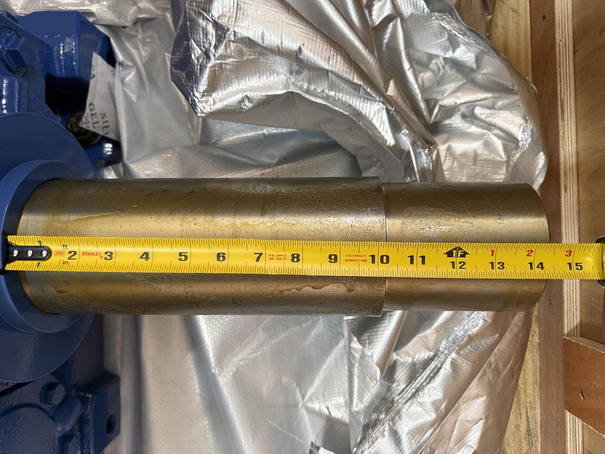 SUMITOMO PARAMAX GEAR REDUCER 3AJ4 MODEL PVA9050R2R-RRF-5.587 RATIO 150 HP
