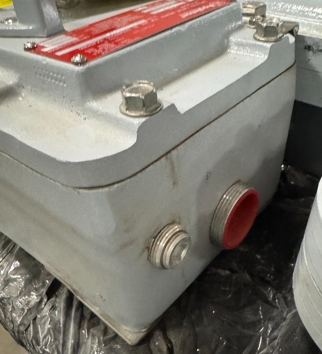 APPLETON EGS EXPLOSION PROOF BREAKER V52 60 AMP 480 V 3 POLE 3 PH AEBB13460-C-35