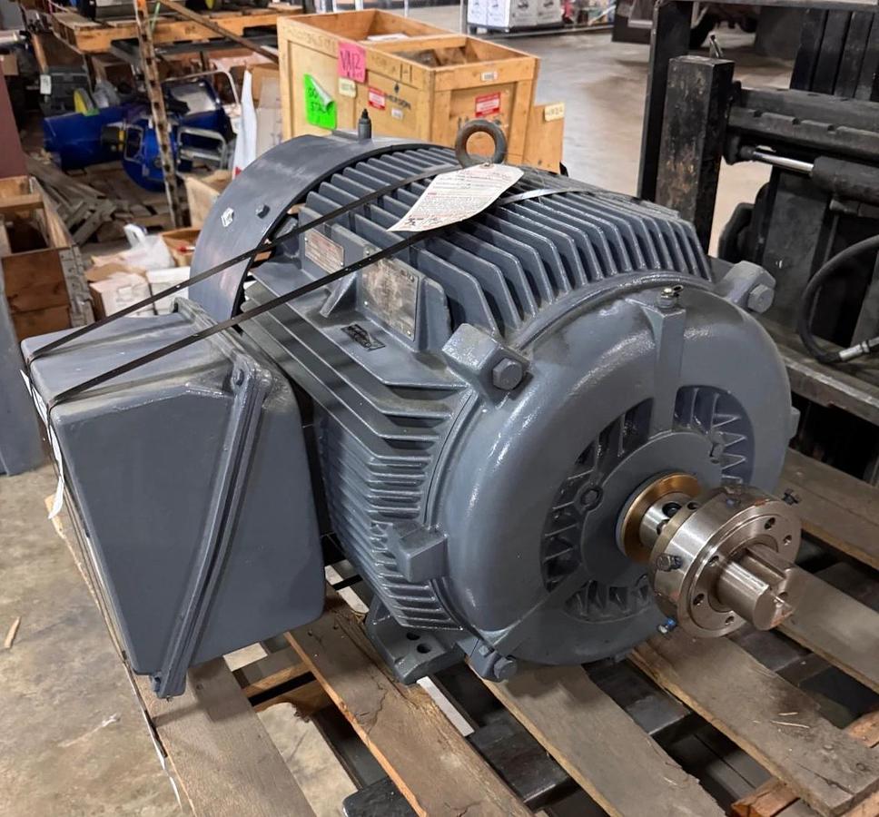 SIEMENS MOTOR 75 HP MODEL RGZEESD 2XC 1780 RPM 460 V 85 AMPS 3 PH FR 365T 2.38 S