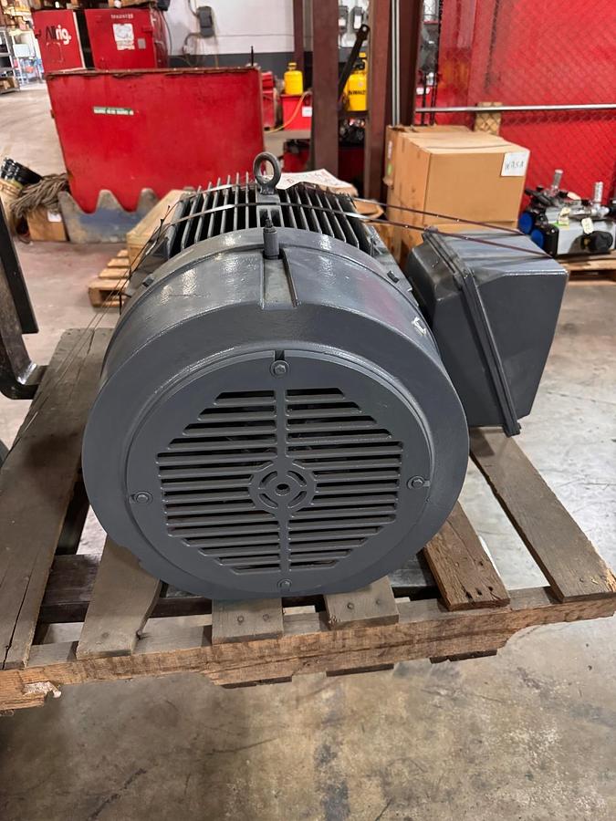 Refurbished SIEMENS MOTOR 75 HP MODEL RGZEESD 2XC 1780 RPM 460 V 85 AMPS 3 PH FR 365T 2.38 S