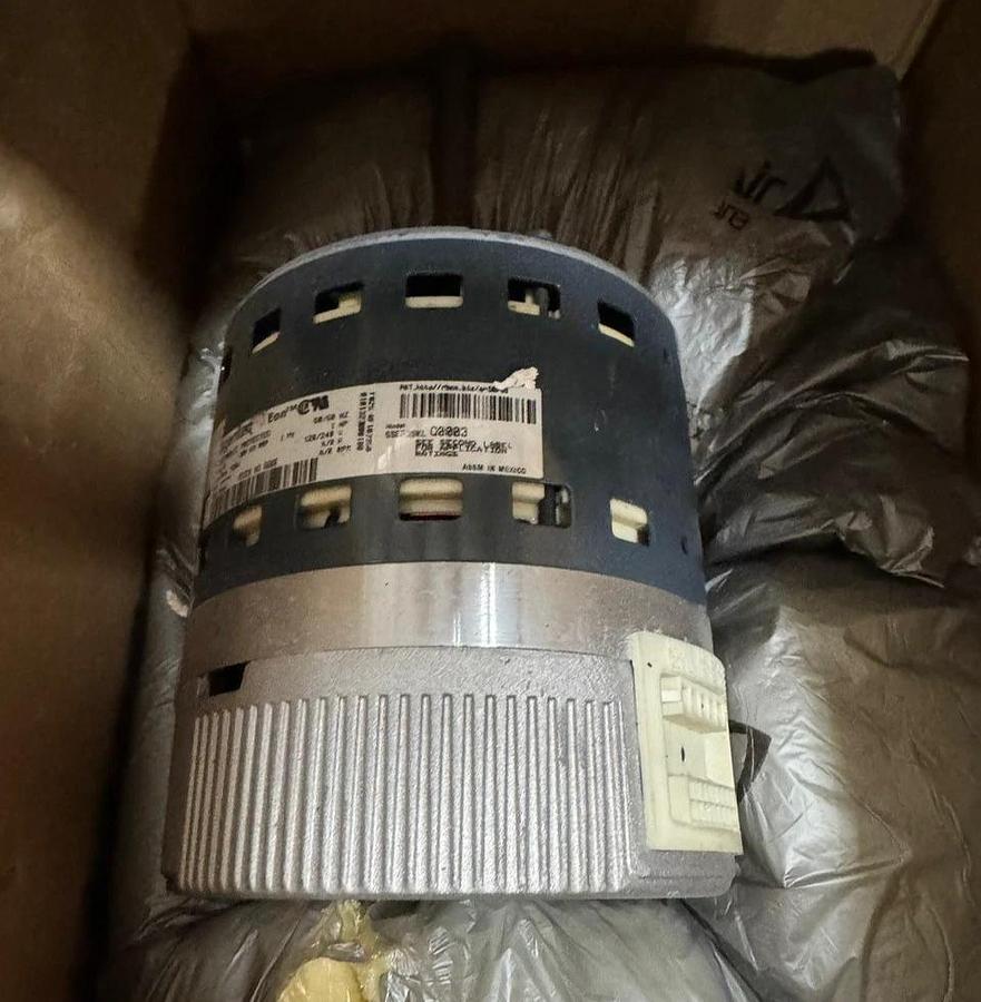 Carrier Genteq Motor 1 HP Model HD52AZ468 WA4B 120/240 V 1100/900 RPM