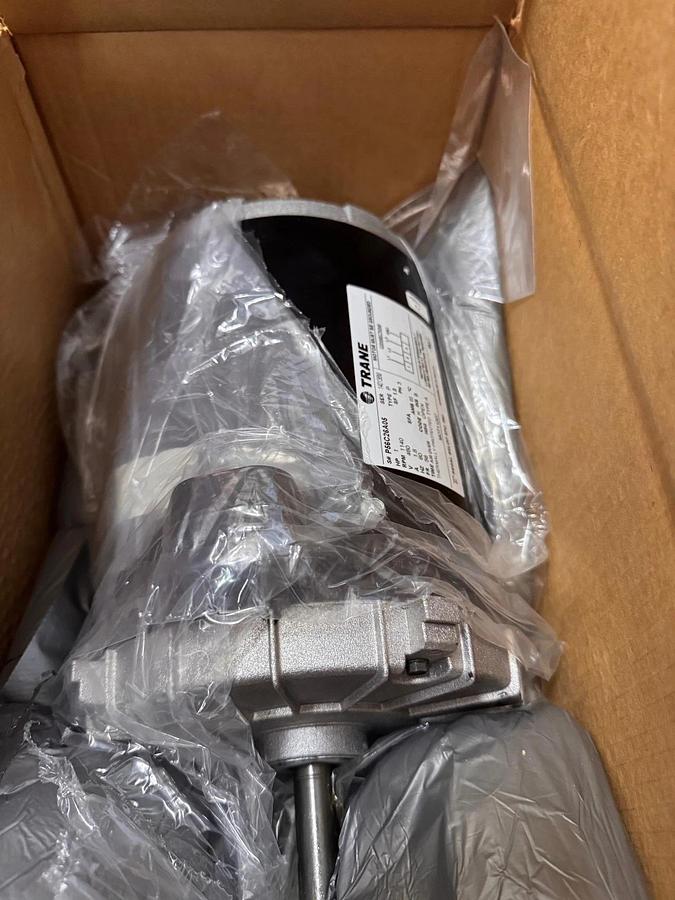 TRANE Motor 1 HP MODEL MOT11207  P56C26A05 ZI8 Z19 ZL1 1140 RPM 460V 1.8 AMP 3 P