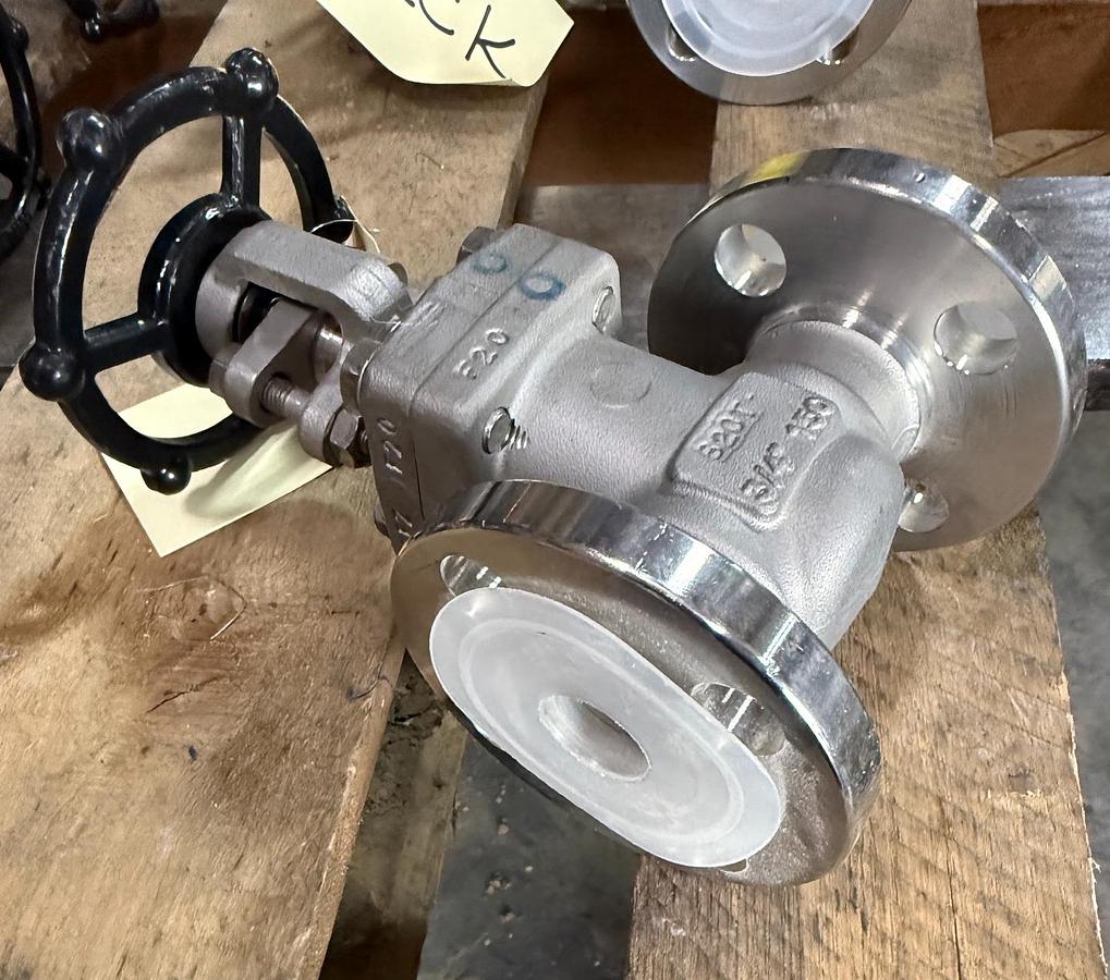 DSI 3/4" 150 RF FS GATE VALVE A-20 BODY A-20 TRIM