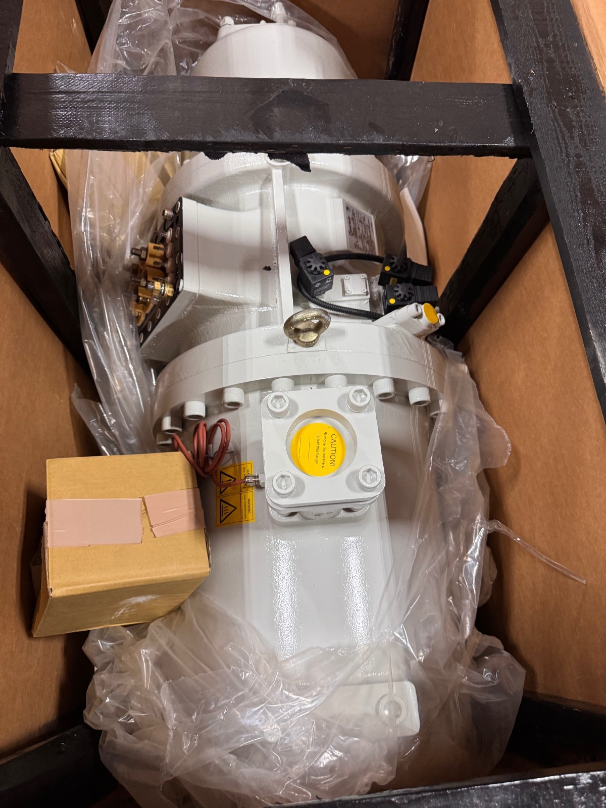 HANBELL SMARTECH SEMI HERMETIC TWIN SCREW COMPRESSOR MODEL SMT0210Y-6H35 2XA