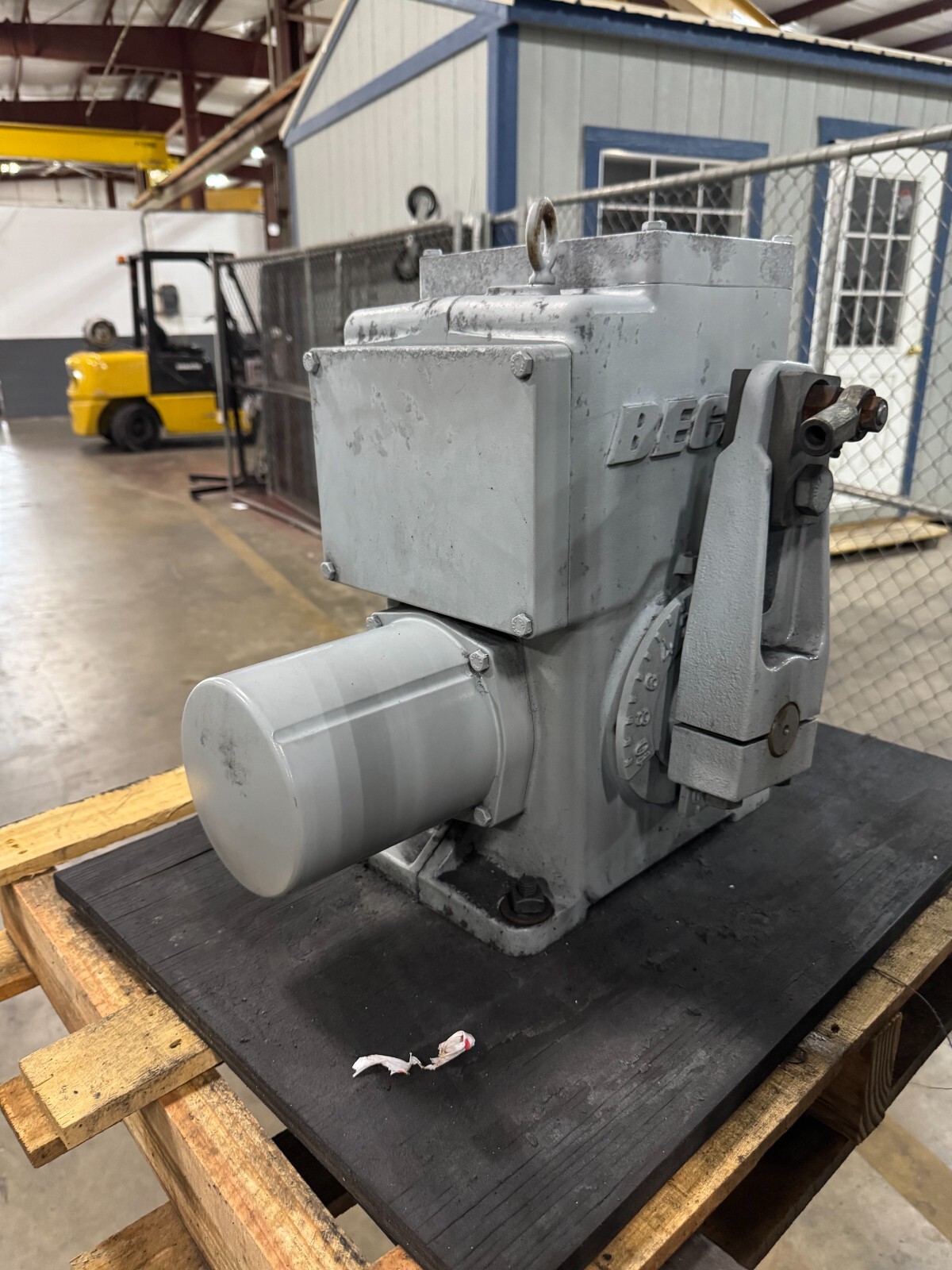 Beck Electric Actuator Model 11-089565-01-01 Q1 120V 1 PH 80 VA
