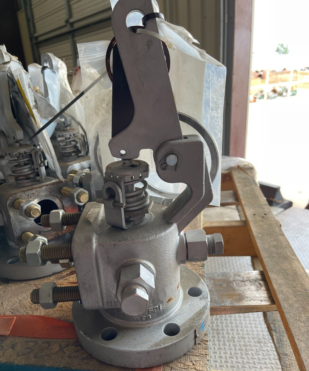 CLYDE INDUSTRIES POPPIT RELIEF VALVE BE-1799-2600275-34-CORE 600 LB LIFT PRESS B