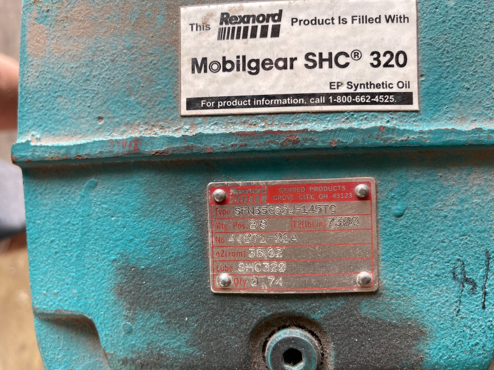 REXNORD HYDRAULIC MOTOR SFN35C50U-145TC MTG B8 RPM 35.62 QTY .74