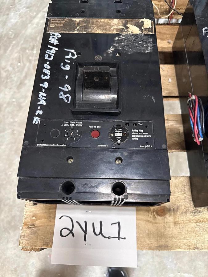 Refurbished WESTINGHOUSE SELTRONIC 1200 AMP 600 V BREAKER HNC31200F FRAME HNC 1200A 2YU1 2