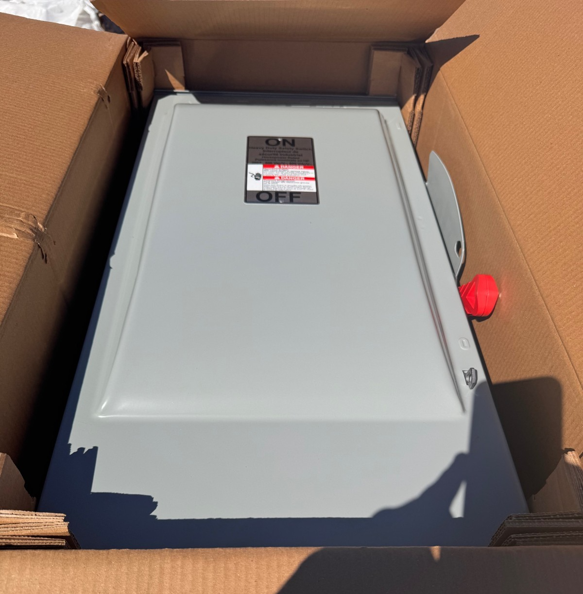 SIEMENS HEAVY DUTY SAFETY SWITCH 3 P 200 AMP MOD HNF364R