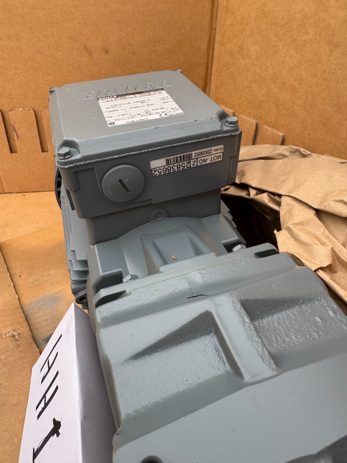 Bauer Gear Motor HH1 BK20-61L/D09XA62-SL-S/E008B8/AV-SP 1120/31.5/3360/94RPM