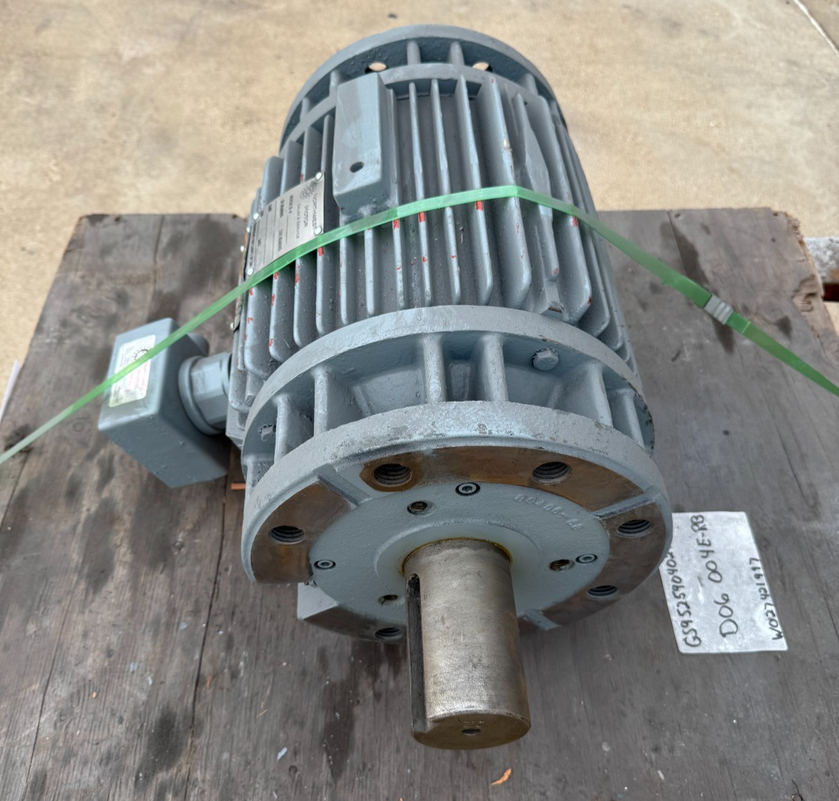RELIANCE MOTOR DOUBLE SHAFTED GG1 3.6HP 5MAF13898GT-NG-MOD 725 RPM 230/460V