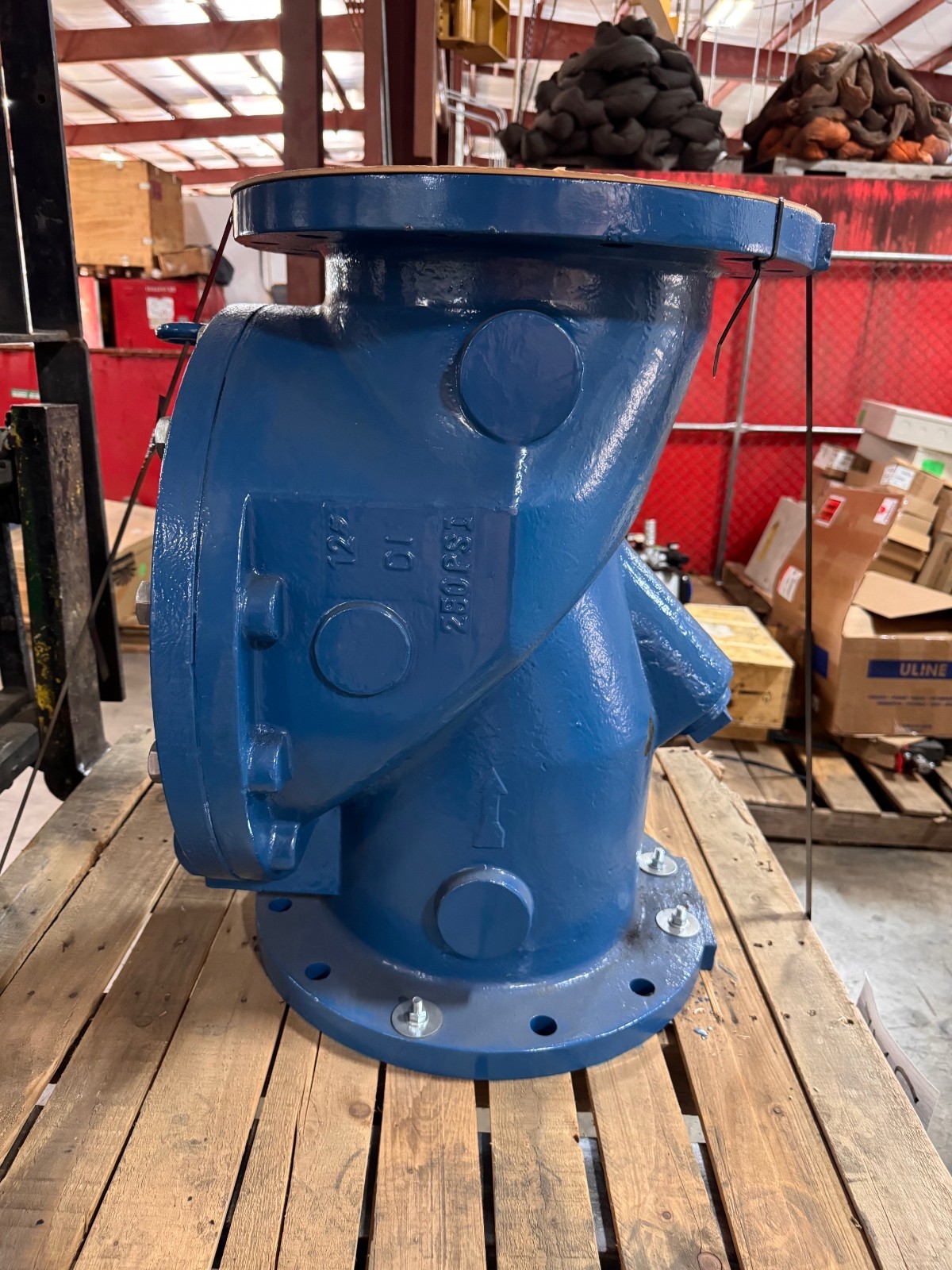 APCO DEZURIK 12" 250 LB FF CHECK VALVE 2XE DI BODY MODEL CRF-100A 190 DEGREE AW6