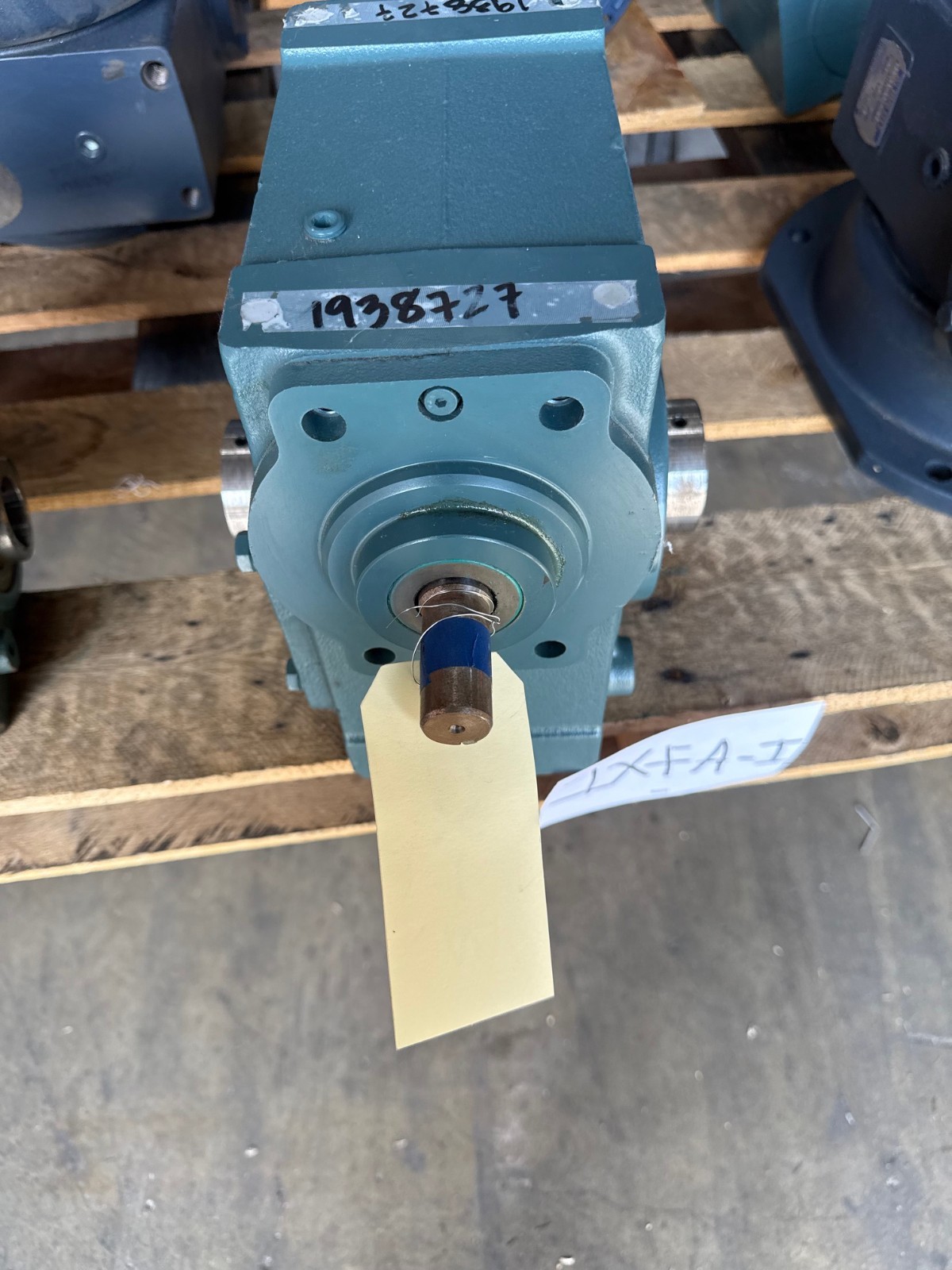 TIGEAR DODGE GEAR REDUCER 1XTD 1XTB  MOD 35S30HBD111 1750 RPM 30 TO 1 RATIO