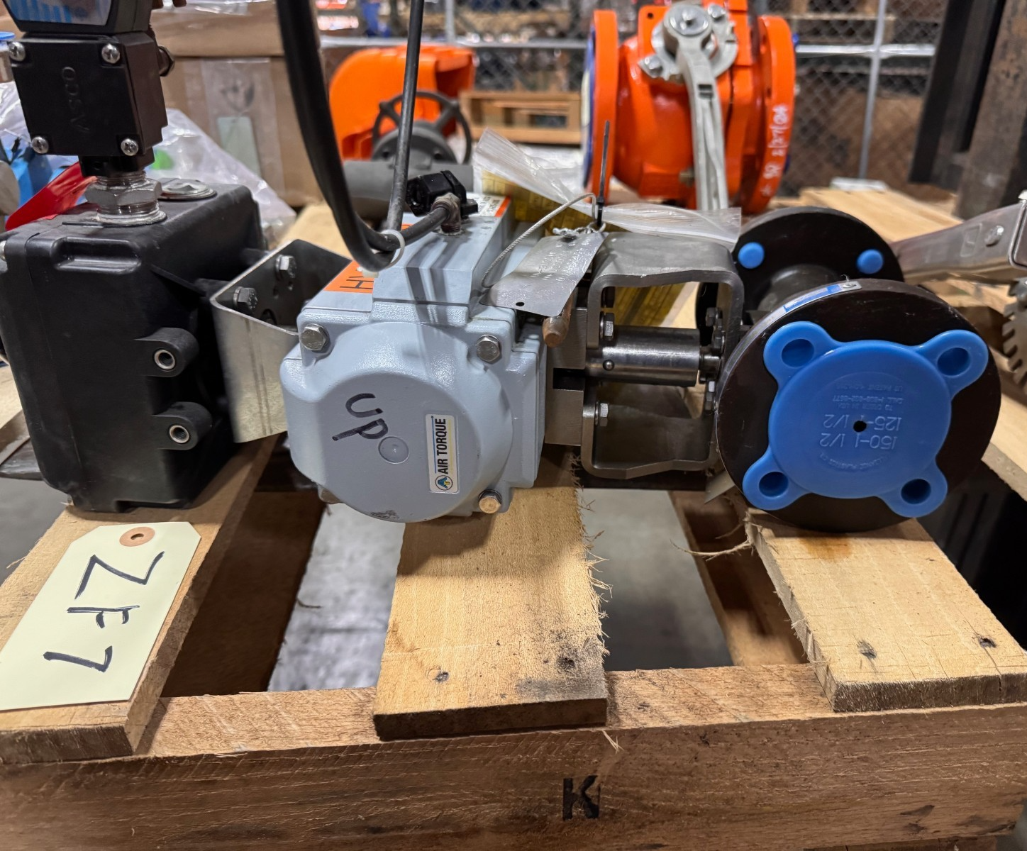 JAMESBURY 11/2"" 150 FP BALL VALVE CS X 316 7150 WITH AUTOMAX ACTUATOR