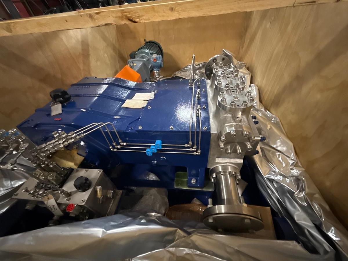 RUHRPUMPEN TYPE RDPT 100/80-S11 B28(A) Positive-displacement Triplex Pump 2YL