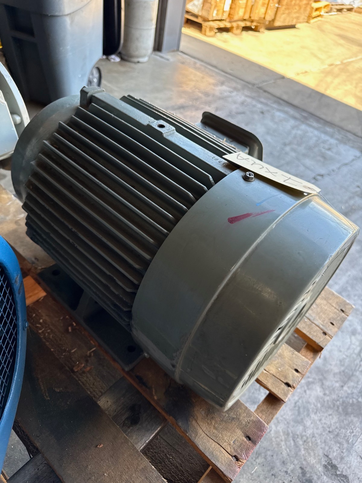 STERLING ELECTRIC MOTOR 15 HP MODEL EWO152FJA 1XUA 3510 RPM 230/460V 3 PH