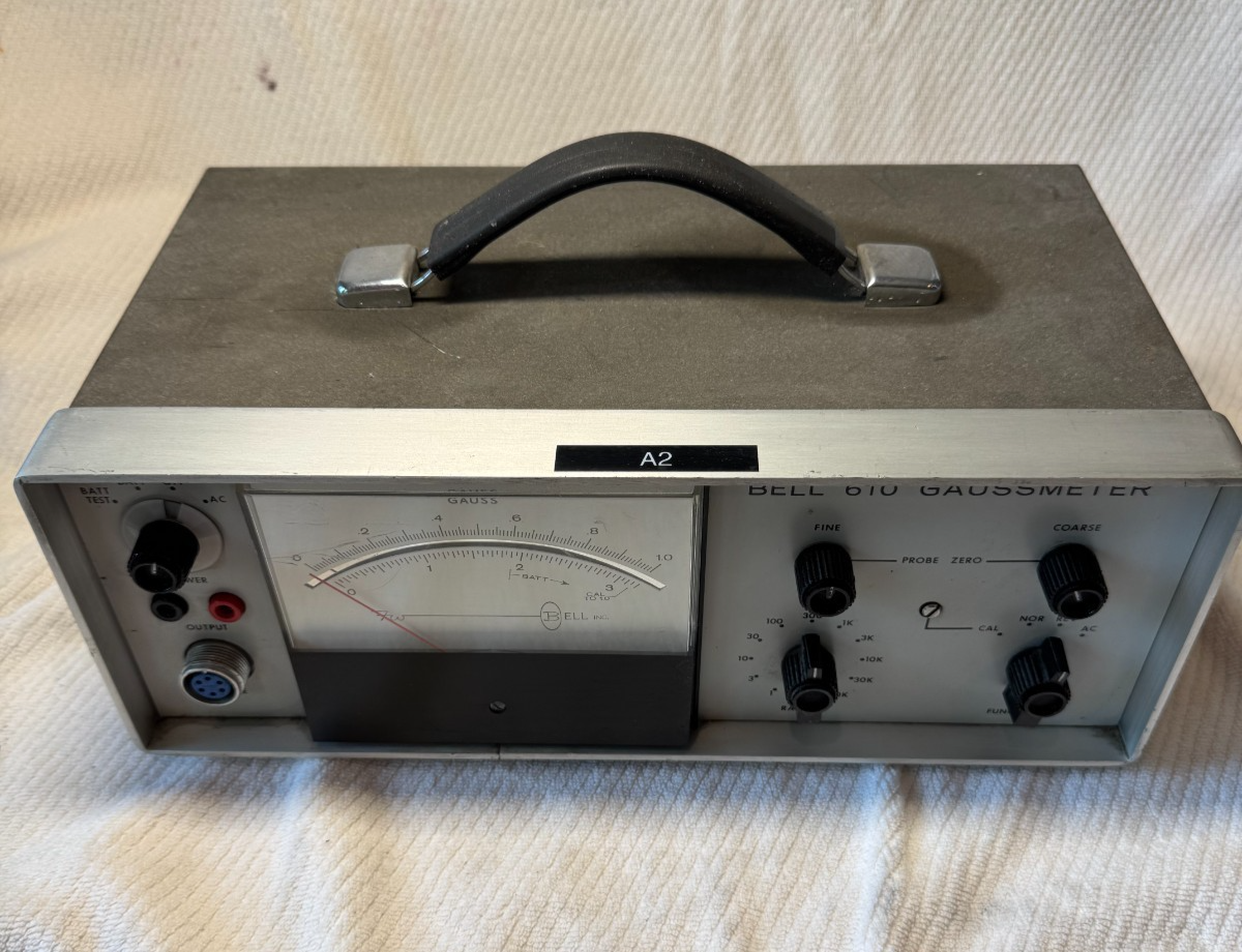F.W. BELL GAUSMETER AC3 MODEL 640 SER 61398