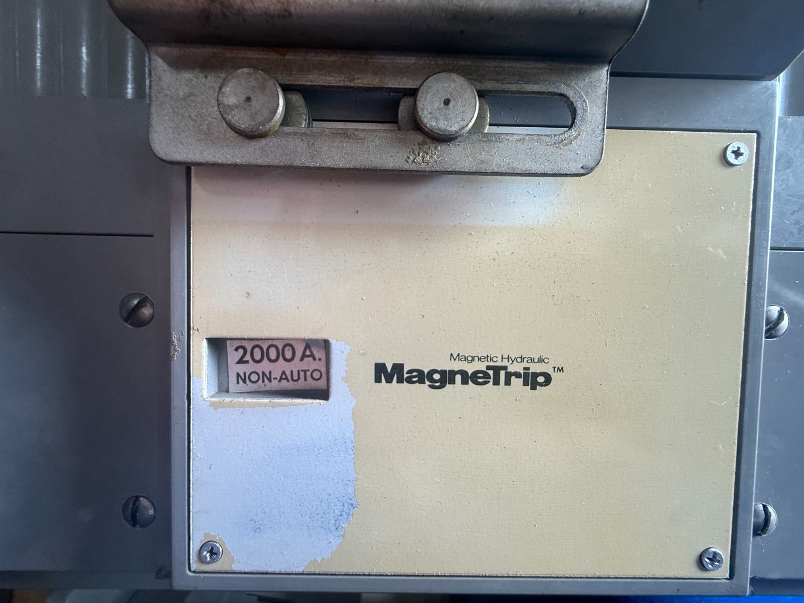 Refurbished General Electric 2000 AMP Power Break I BREAKER MODEL TPY6620  W MagneTrip 2YX1