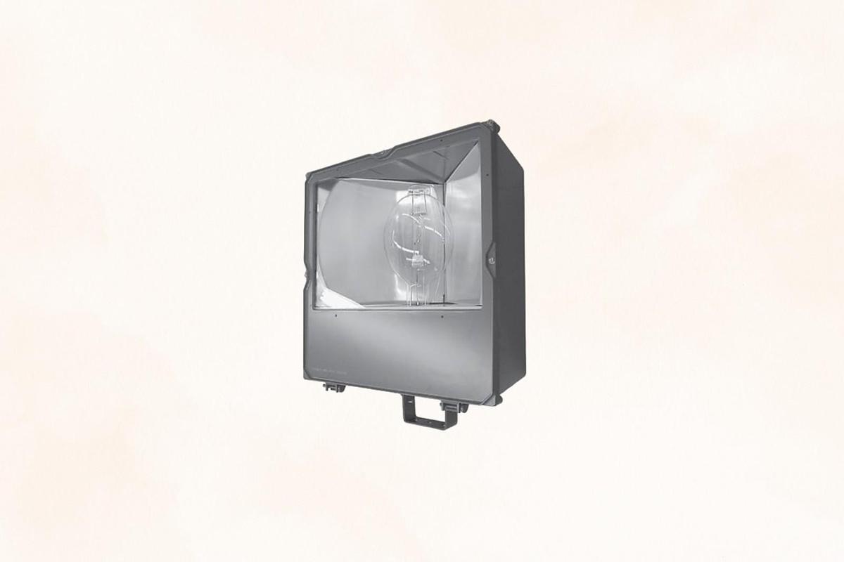 APPLETON GAM861HMT AD1 AREAMASTER 100 SERIES FIXTURE 1000 WATT MH WMULTI-TAP BAL