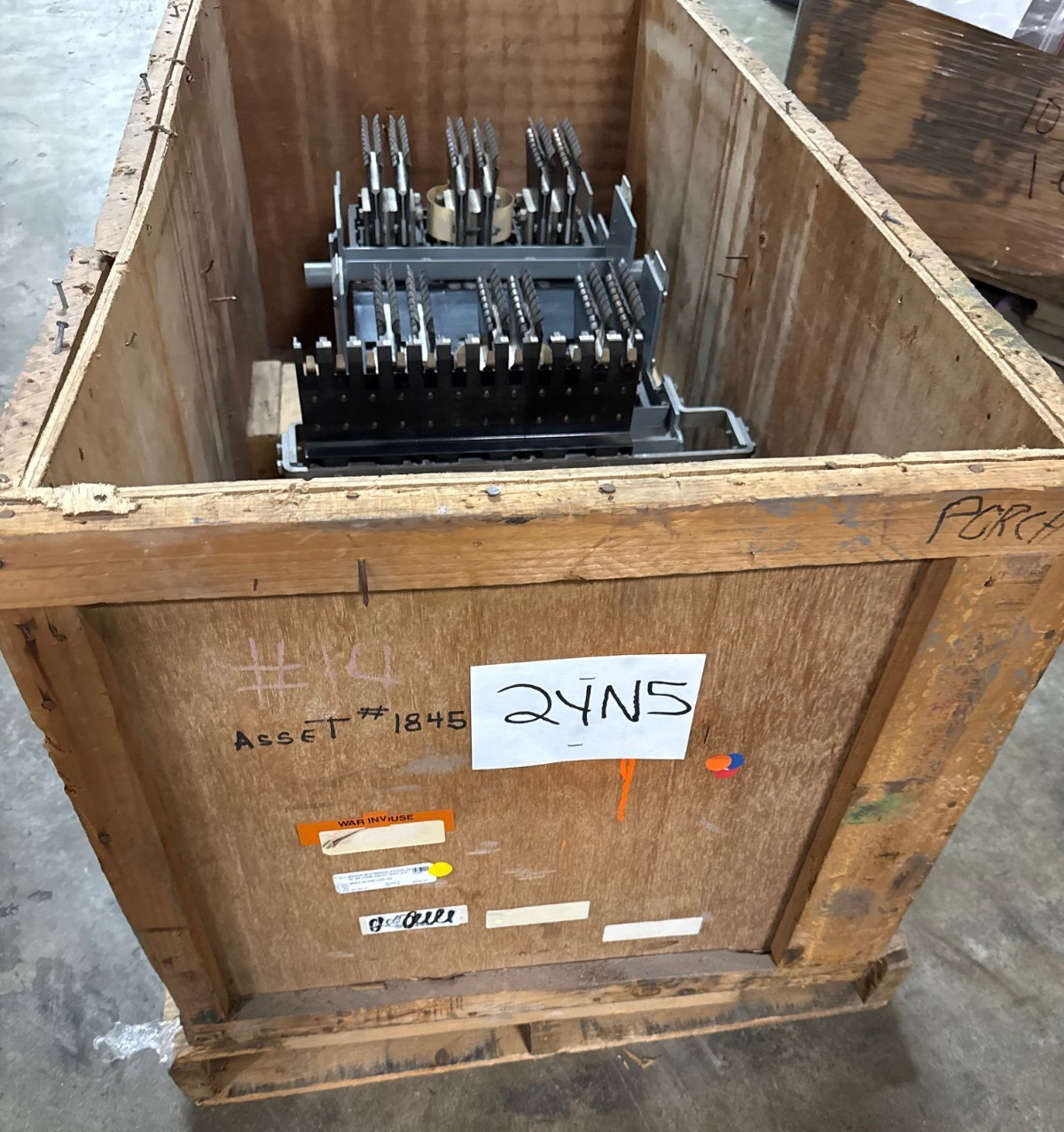 Refurbished BREAKER WESTINGHOUSE 2500 AMP 600 V MODEL PCC2500 2YN5