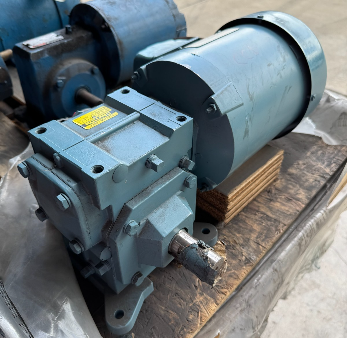 Regal-Beloit Gear Motor CC1 3/4 HP MOD CK75ETW-21AL30LE/F 1725 TO 58 RPM 230/460