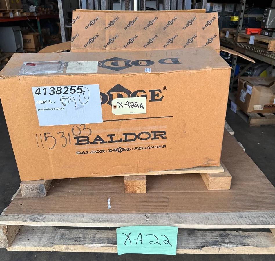 BALDOR / DODGE GEAR MOTOR 4138255 XA22A 3/4 HP 1725 TO 97 RPM 230/460 3 PH