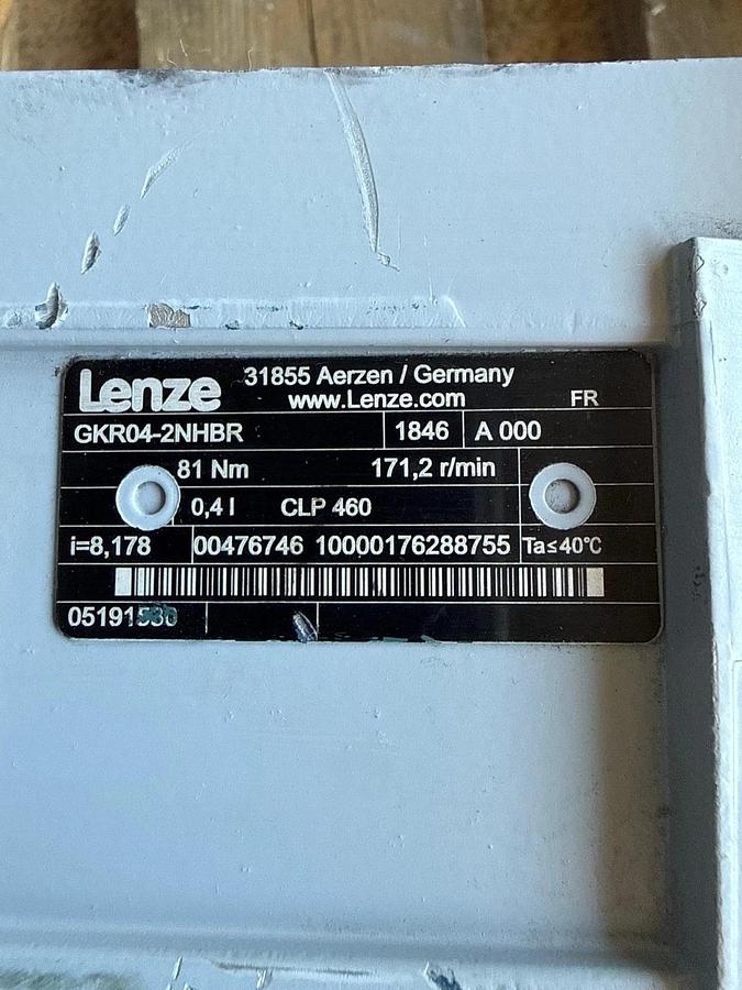 LENZE GEAR REDUCER 1XVG 1XVI MOD GKR04-2NHBR 81NM 171 R/MIN .41 CLP460