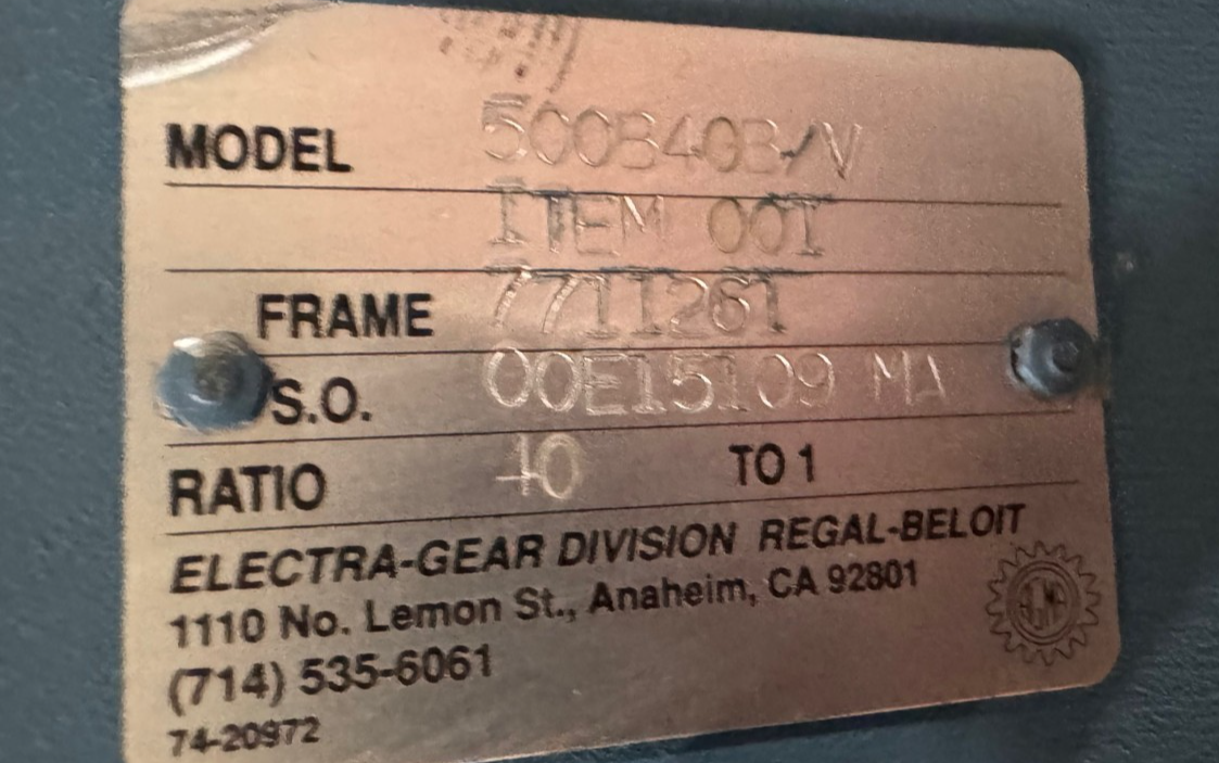 REGAL-BELOIT GEAR REDUCER 1XOB MODEL 500B403/V 10 TO 1 RATIO