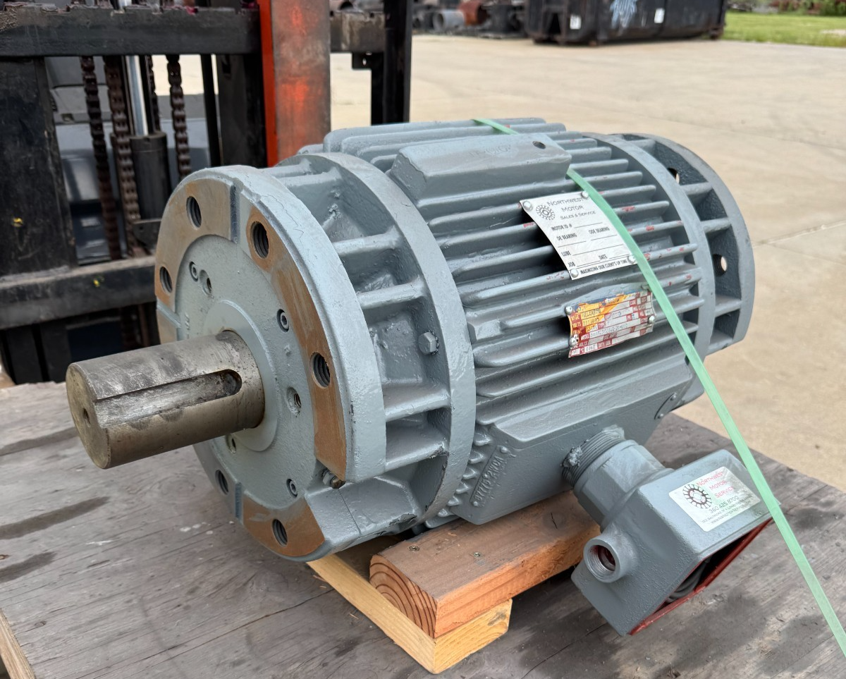 RELIANCE MOTOR DOUBLE SHAFTED GG1 3.6HP 5MAF13898GT-NG-MOD 725 RPM 230/460V