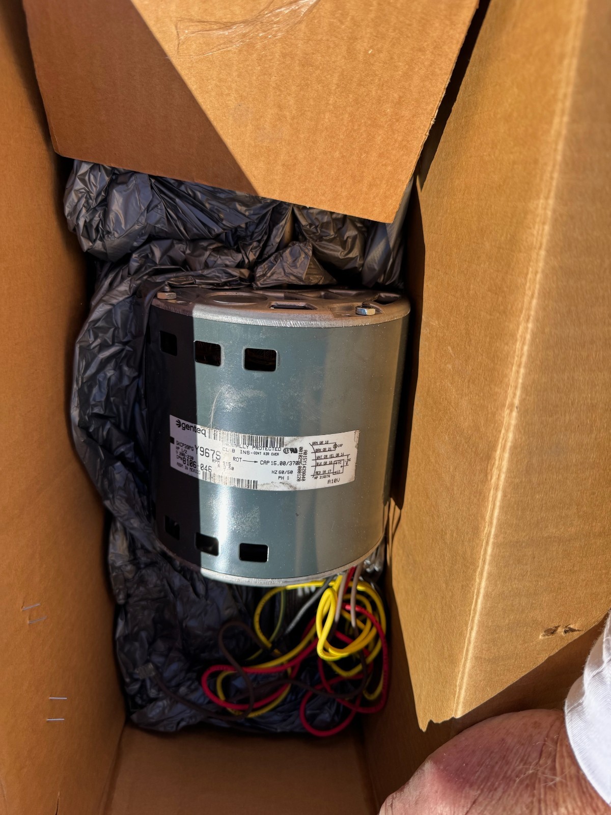 Carrier Genteq Motor 1/2 HP Model Y967S XB3 208-230 V 1 PH 915 RPM