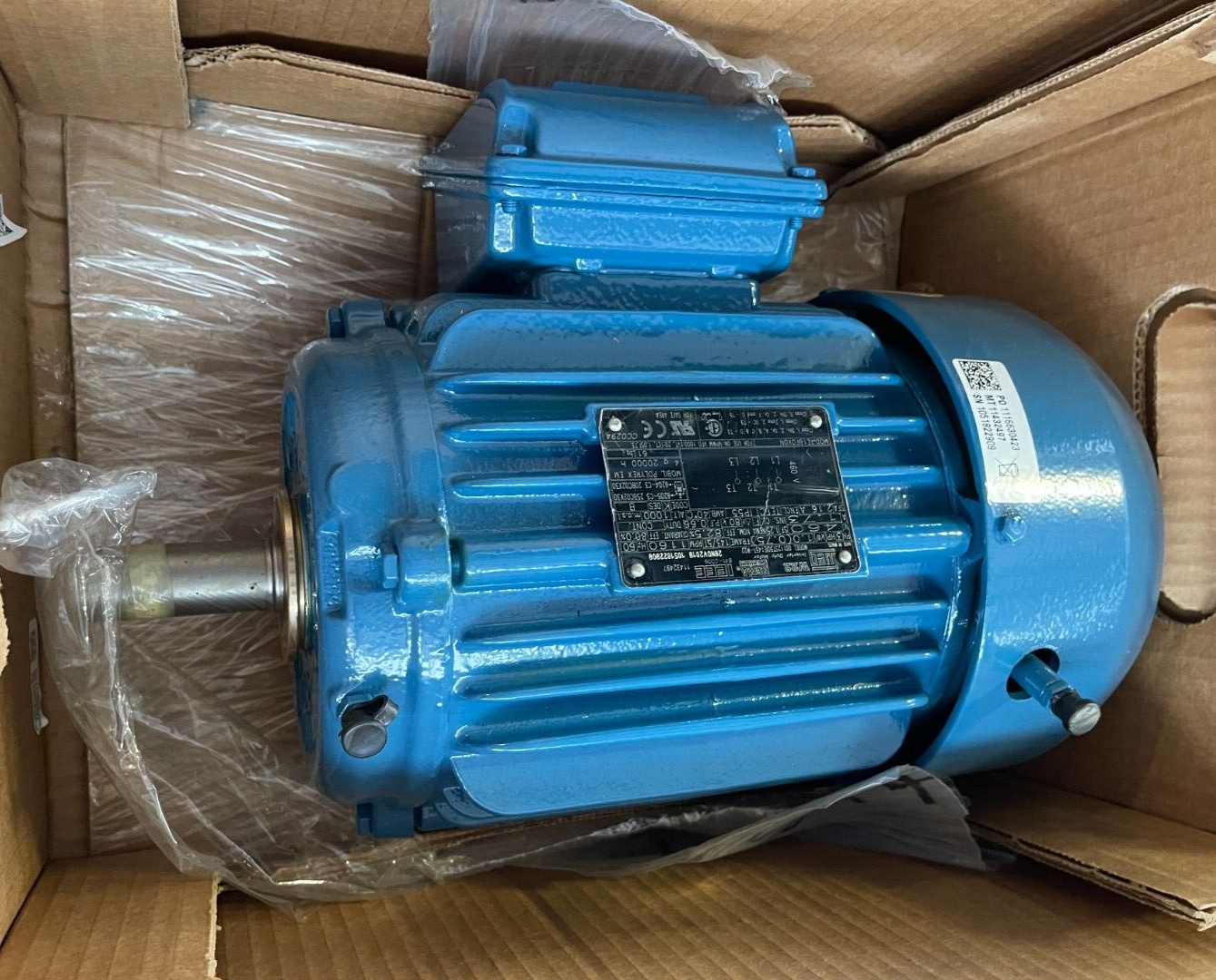 WEG 1 HP MOTOR 1160 RPM 460 V FRAME 143/5T 00112ST3QE145T-W22