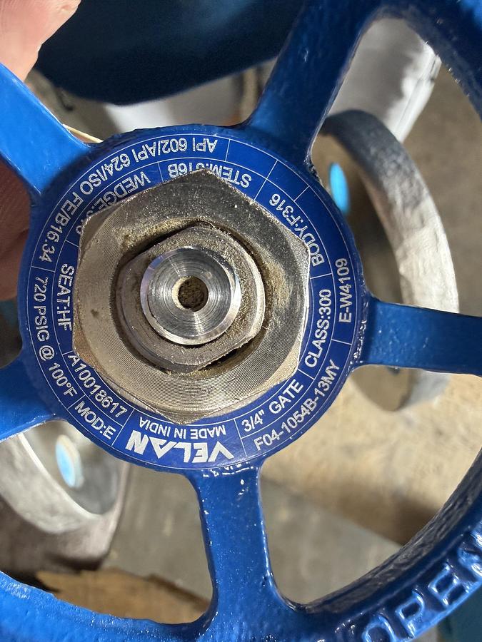 VELAN 3/4" 300 RF FS GATE VALVE 316 BODY 316 TRIM