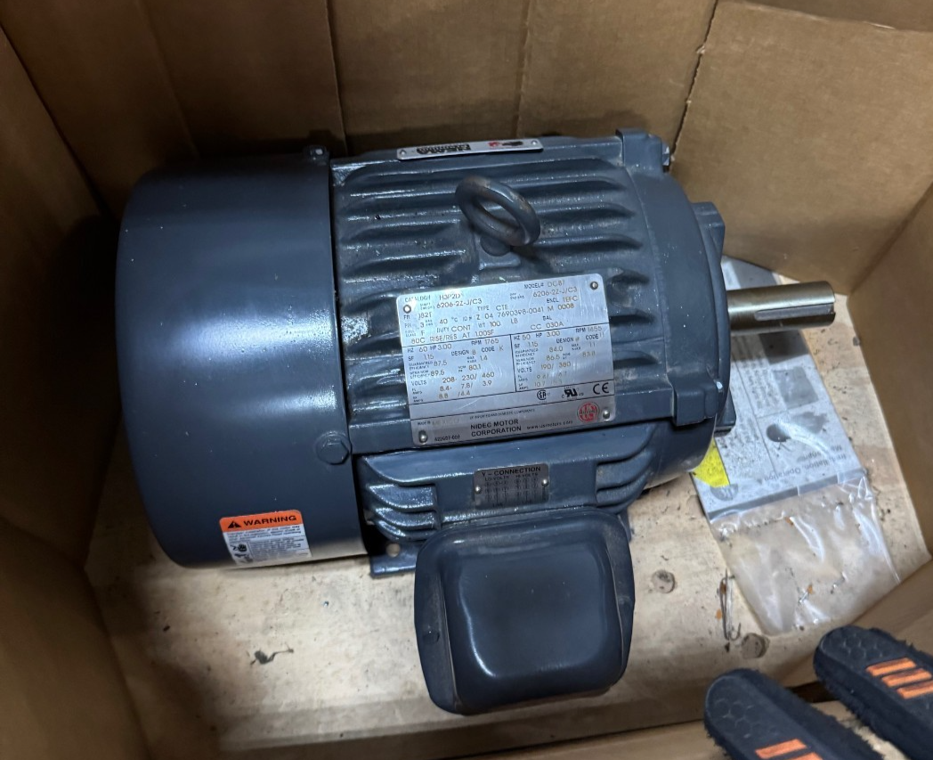 US MOTORS MOTOR MODEL H3P2D MODEL DG87 WA4D 3 HP 208-230/460 V  1765 RPM