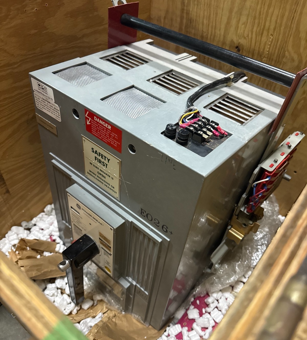 Refurbished GE 2000 AMP BREAKER MODEL TPRR662OEIC FRAME SZ 218A4998TCA4DBWR TRIP PLUG 2KA TR