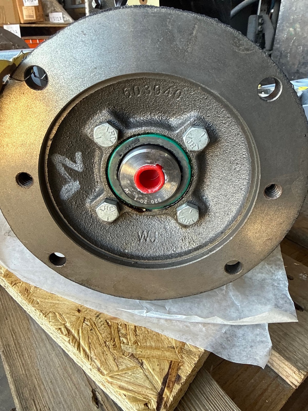 WINSMITH GEAR REDUCER 1XVH MODEL E20MDNS31000DN 1750 RPM IN 20 TO 1 RATIO