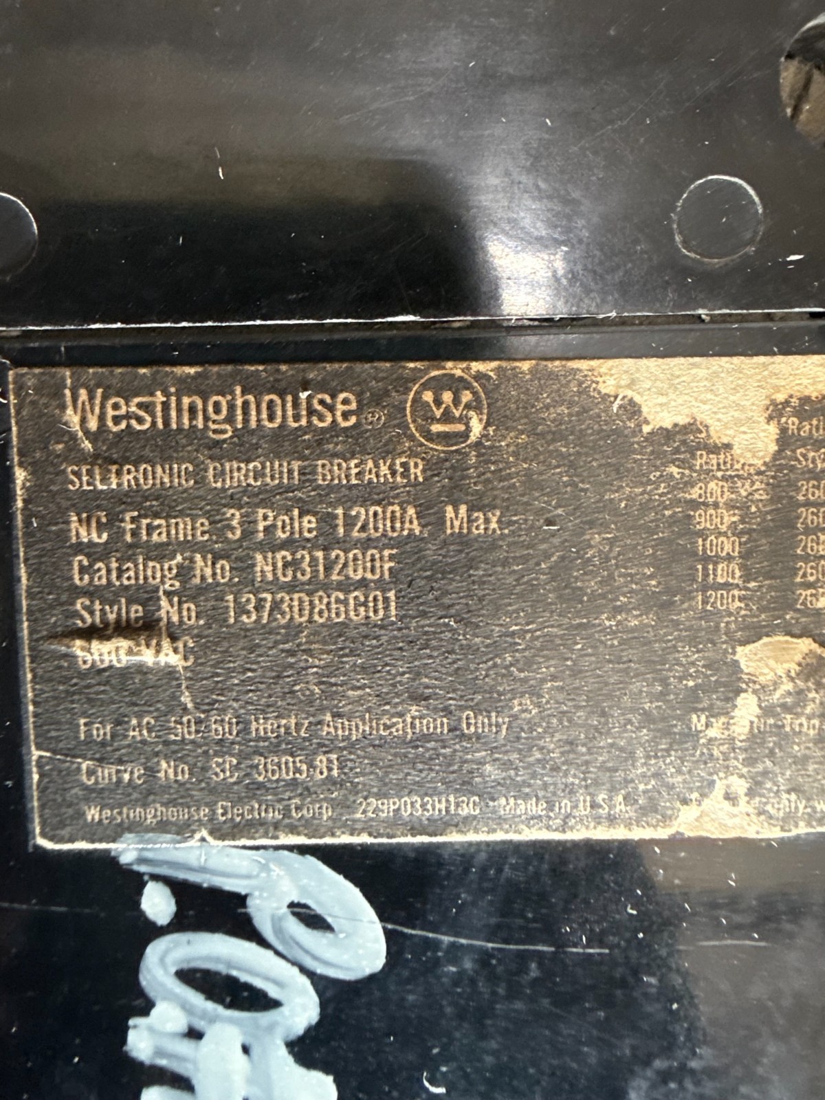 Refurbished WESTINGHOUSE SELTRONIC 1200 AMP 600 V BREAKER HNC31200F FRAME HNC 1200A 2YU1 2