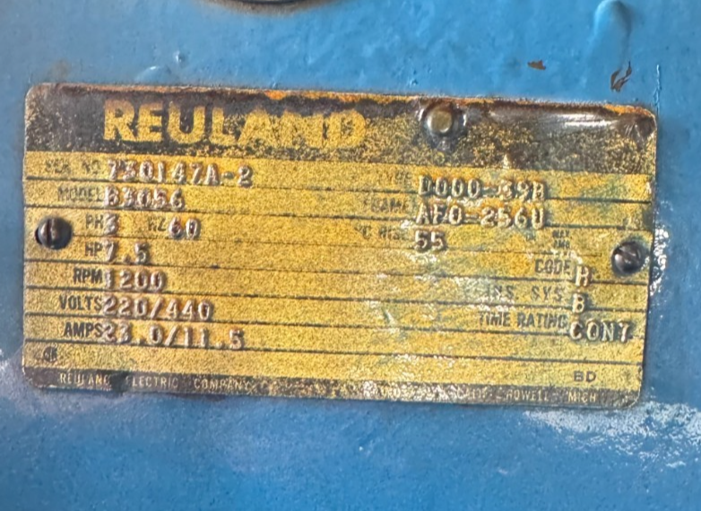 RELIANCE MOTOR MM2 7.5 HP MODEL B3056 1200 RPM 220/440 V 23/11.5 AMP 3 PH FR 256
