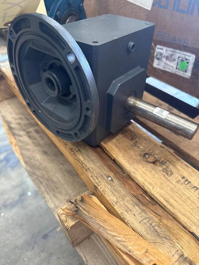 IRON MAN GROVE GEAR REDUCER 1XVD 1XXG 1XXHMOD GRG-BMQ-821-15-R-56 1.887 HP 1750