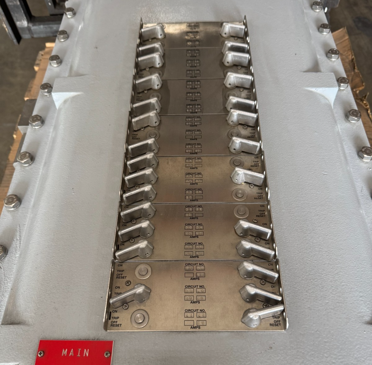 APPLETON/EGS EXPLOSION PROOF BREAKER PANEL AD2 80 AMP APPND24C42BF-353 480/277