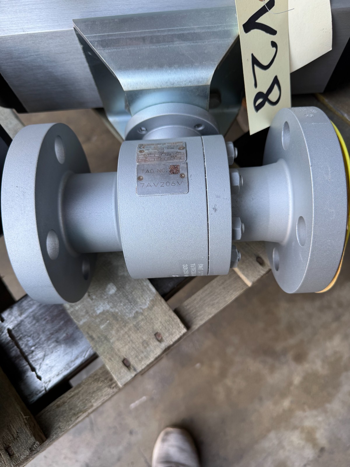 ARGUS 1" 600 RF FP BALL VALVE V28 MODEL FK79 CS BODY SS TRIM W AUTOMAX ACTUATOR