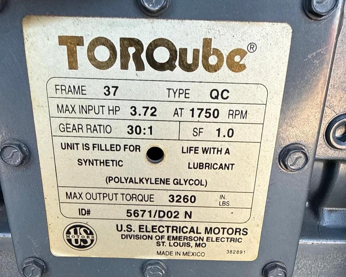 TORQUBE GEAR REDUCER 1XSA TYPE QC FRAM 37 3.72 HP 1750 RPM IN 30 TO 1 RATIO