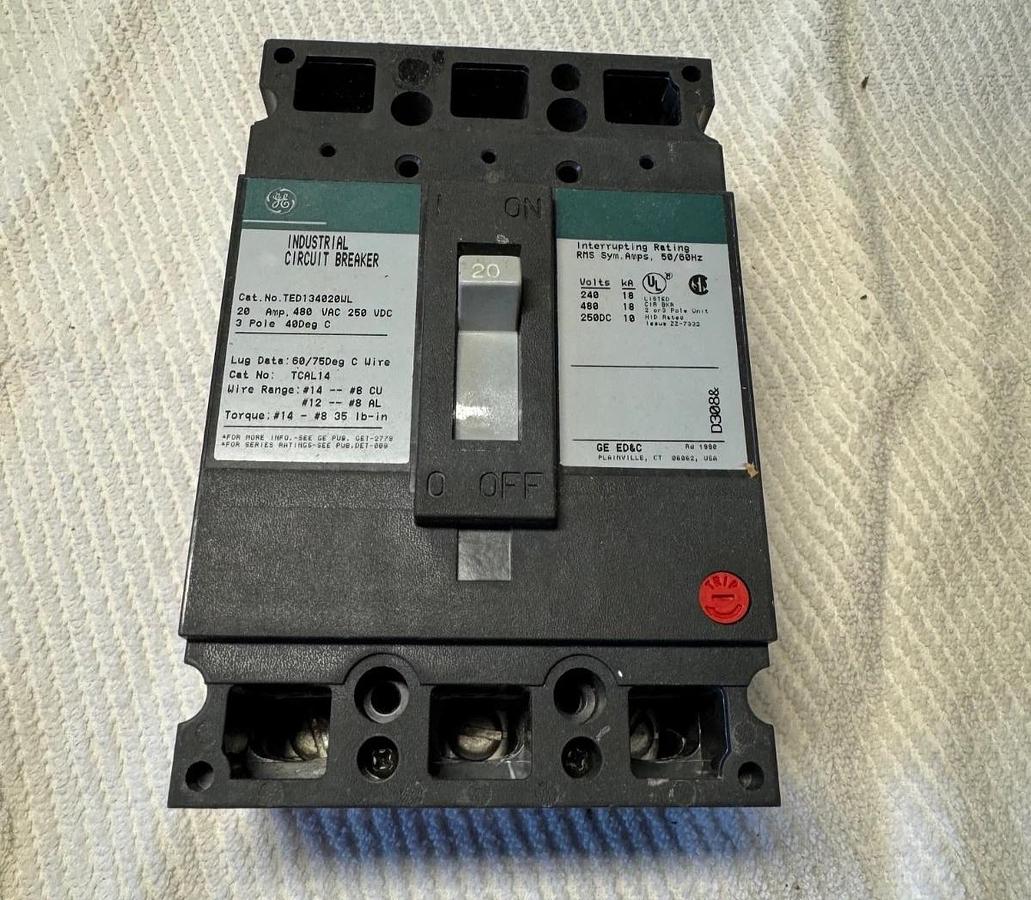 20 AMP GE MOLDED CASE CIRCUIT BREAKER ZZ3 TED134020WL 480 AC 250 VDC 3 POLE