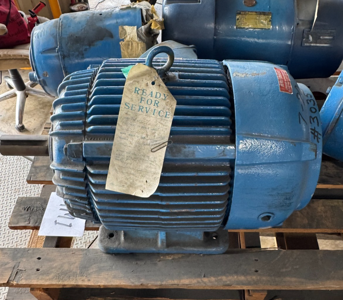 WESTINGHOUSE MOTOR 15 HP MM1 TBFC 1170 RPM 230/460 V 3 PH 38.6/19.3 A FR 284T