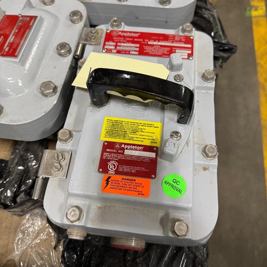 APPLETON EXPLOSION PROOF BREAKER V50 20 AMP 480V 3 POLE 3 PH MODEL EHD3020L