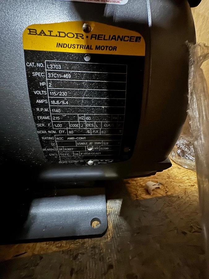 BALDOR INDUSTRIAL Motor 2 HP MODEL L3703 WA3C D 1140 RPM 115/230 V 8.5/4.2 AMP