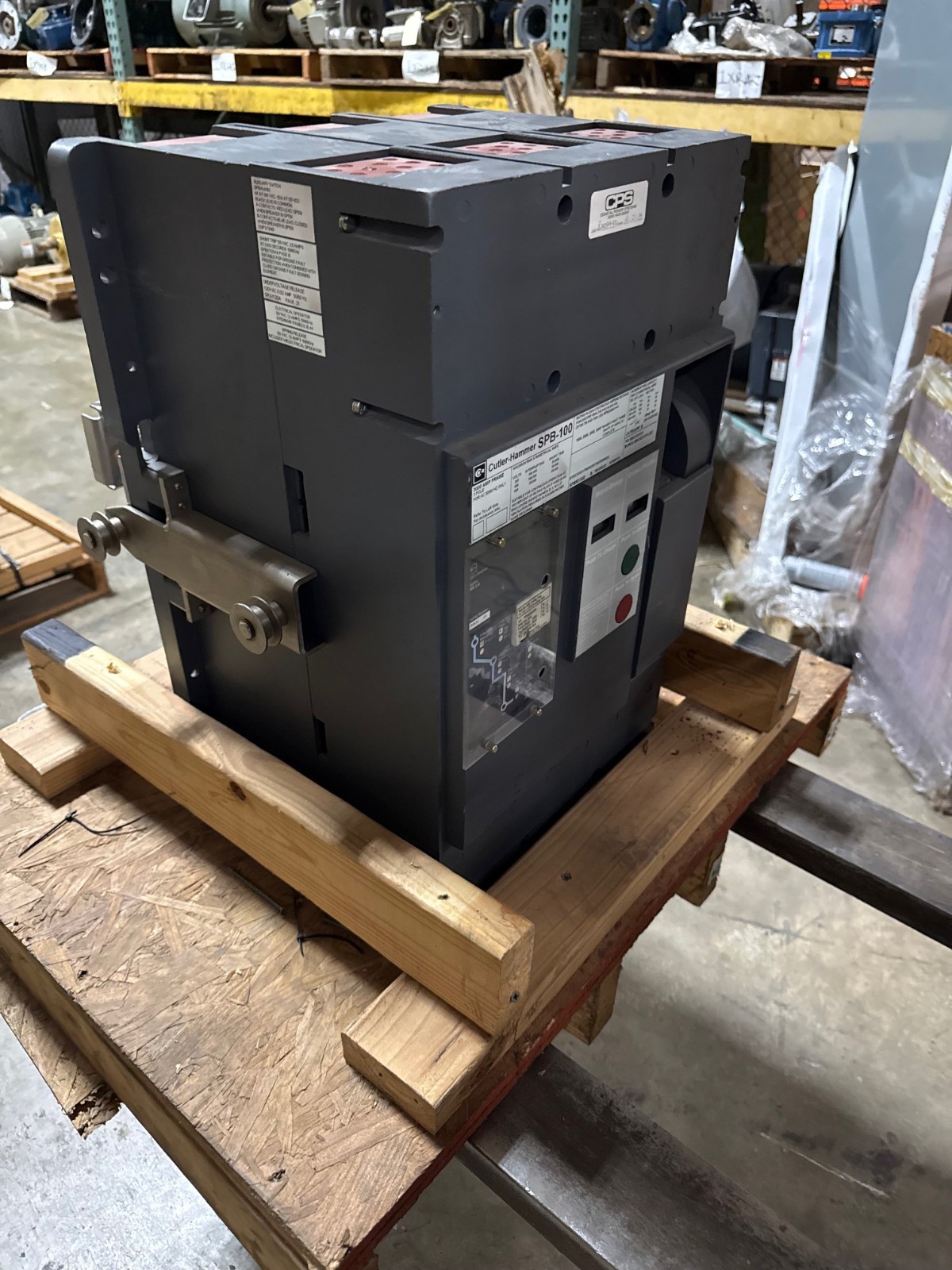 Refurbished BREAKER CUTLER-HAMMER SPB-100 MODEL SPBR330R 3000 AMP BREAKER 3000 AMP TRIP PLUG