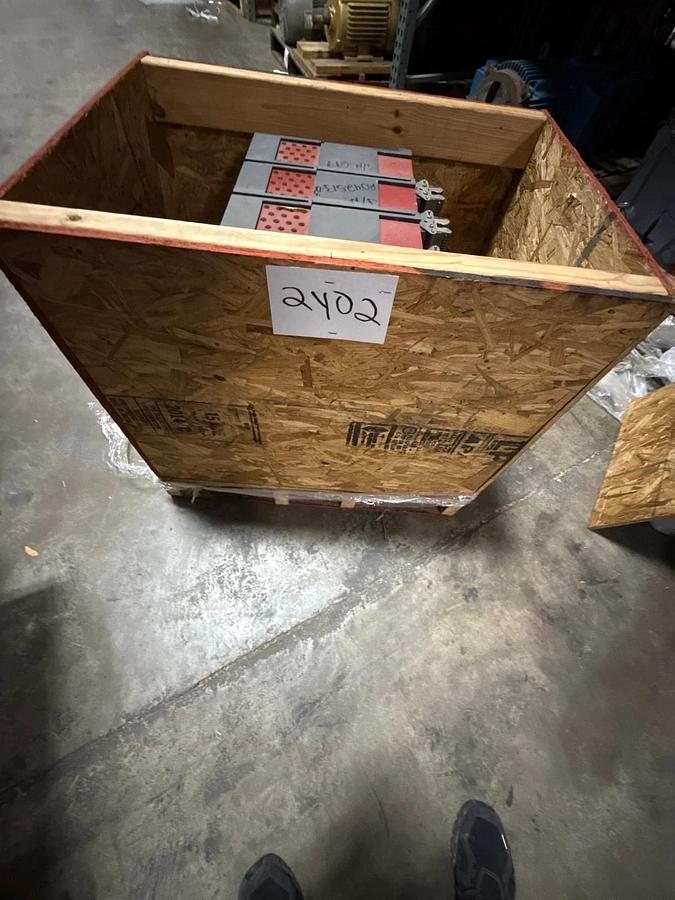 Refurbished BREAKER WESTINGHOUSE MODEL SPB100-30SPB3000 3000 AMP POW-R-BREAKER 3000 AMP