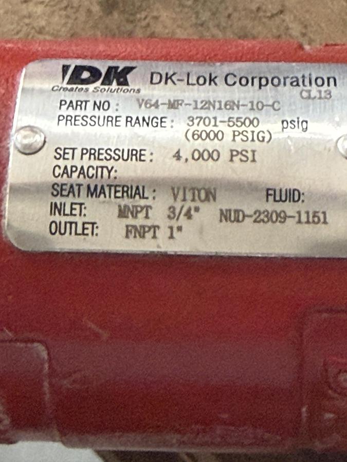 DK-LOK MOD V64-MF-12N16N-10-C 3/4" M X 1" F RELIEF VALVE